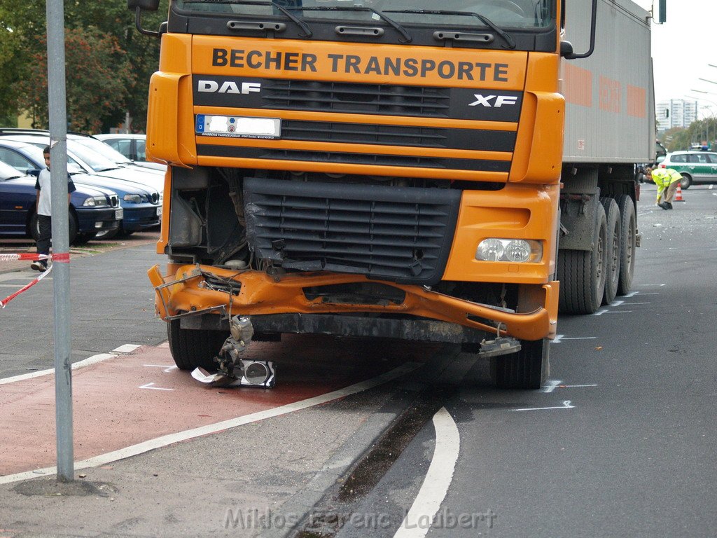 VU Koeln Hoehenberg Fuldastr 05.JPG